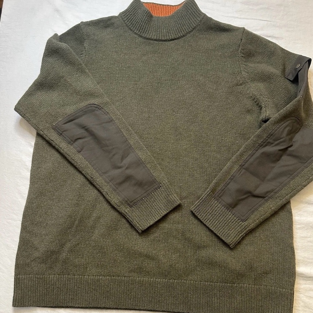 Women’s LL Bean Olive Green Sweater with Elbow Patches - excellent condition